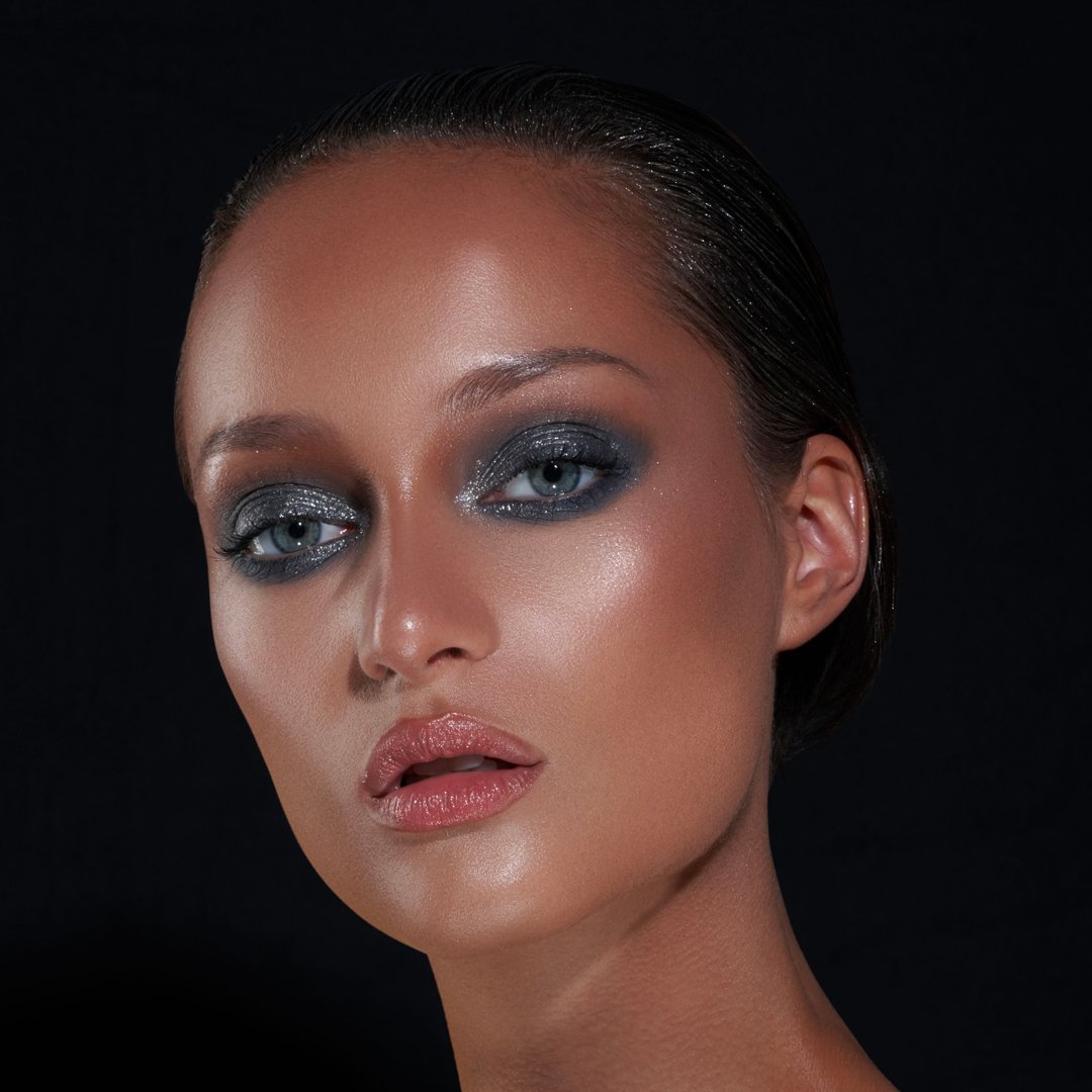 Danessa Myricks Colorfix Metallics (vegan), Lidschatten, Lippen, Blush-Farben, wasserfest - Goldmine