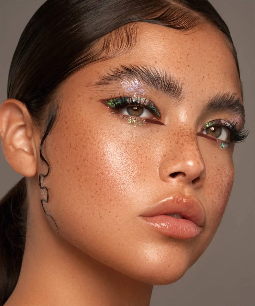 Danessa Myricks, Infinite Chrome Flakes - Tigerzzz - Shop