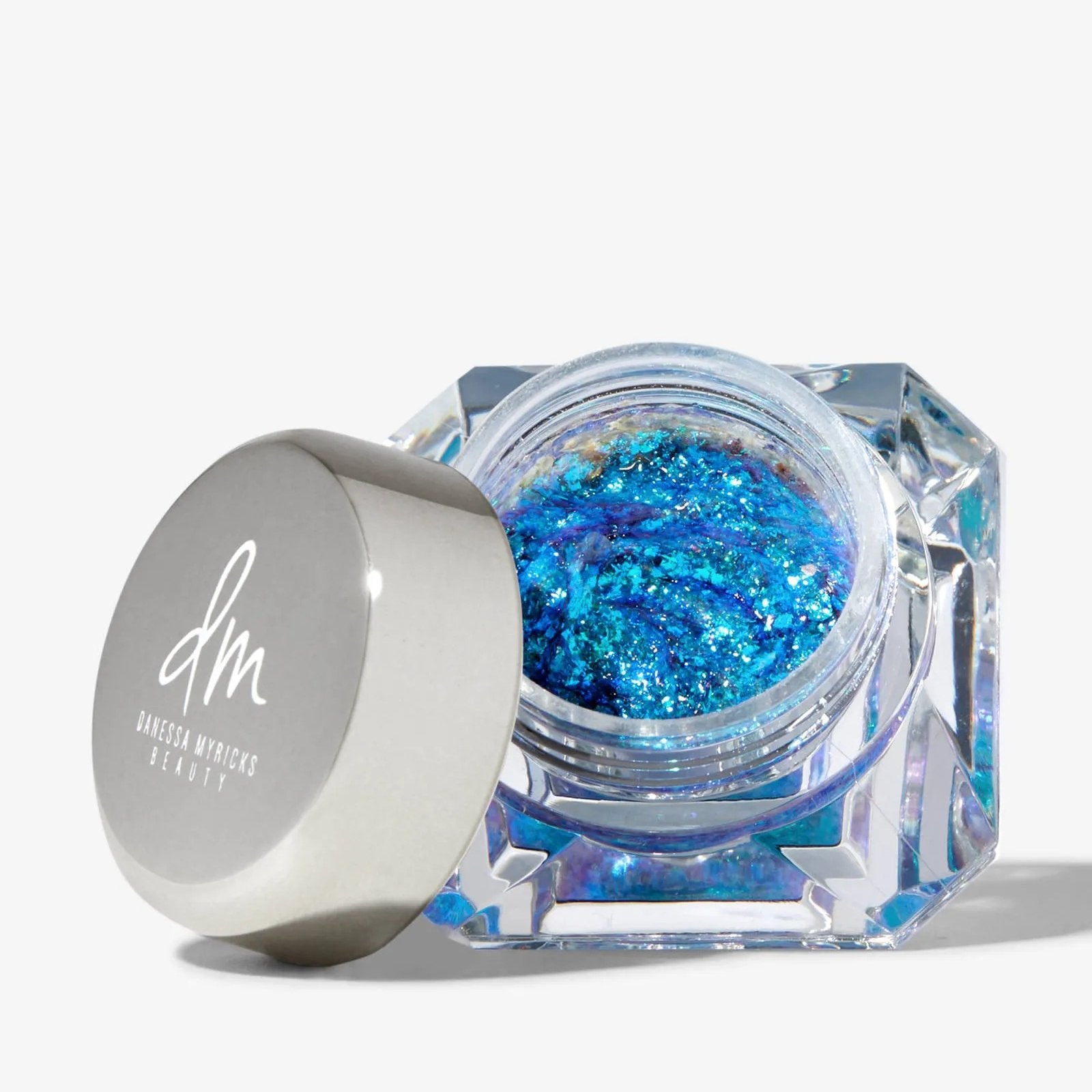 Danessa Myricks, Infinite Chrome Flakes - Tigerzzz - Shop